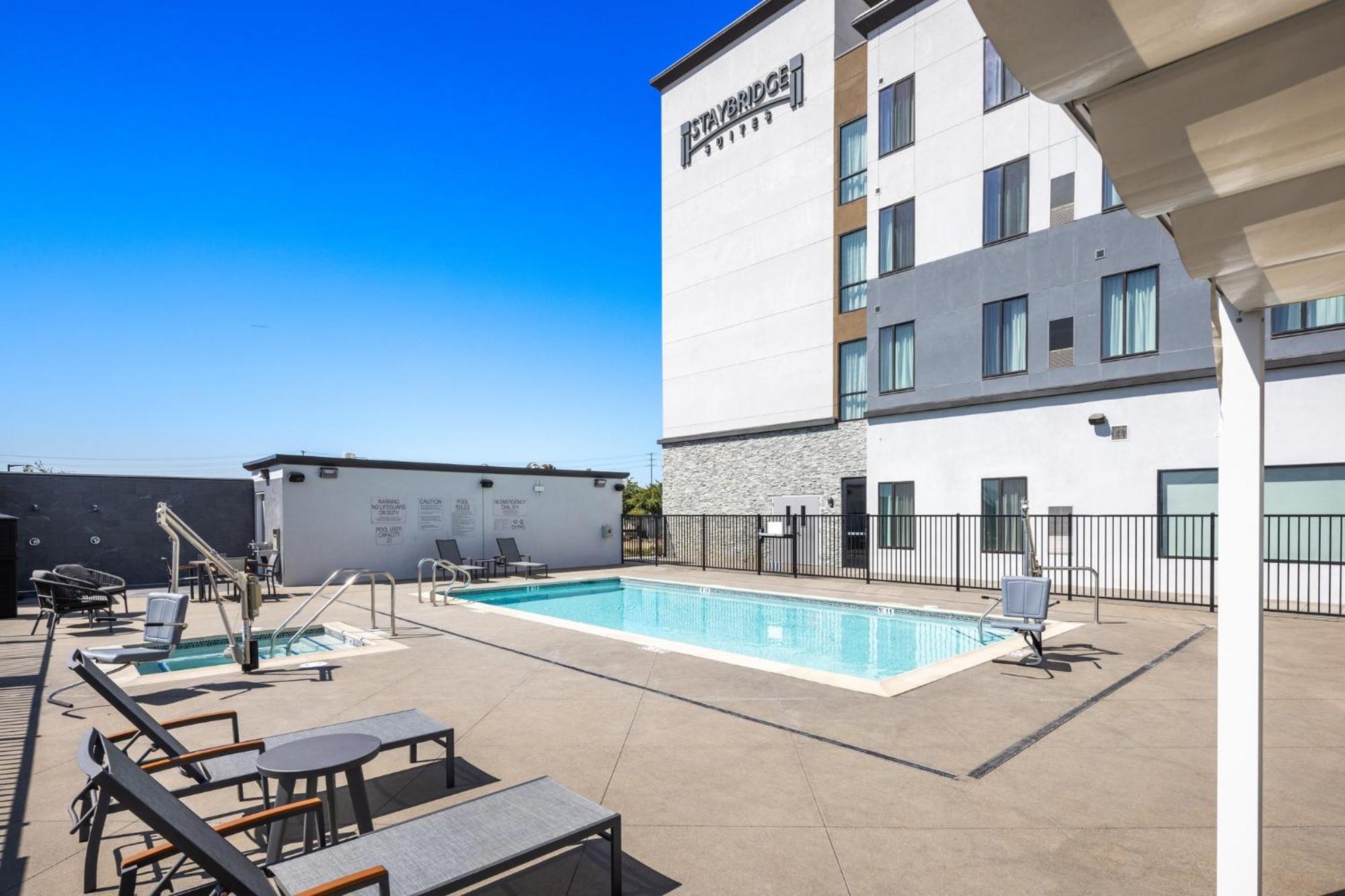 Staybridge Suites Eastvale - Norco By Ihg 외부 사진